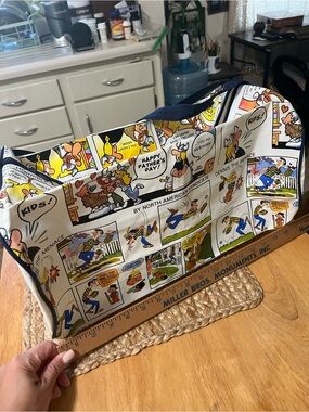 Comic-Strip Print Duffel Bag - Navy Trim